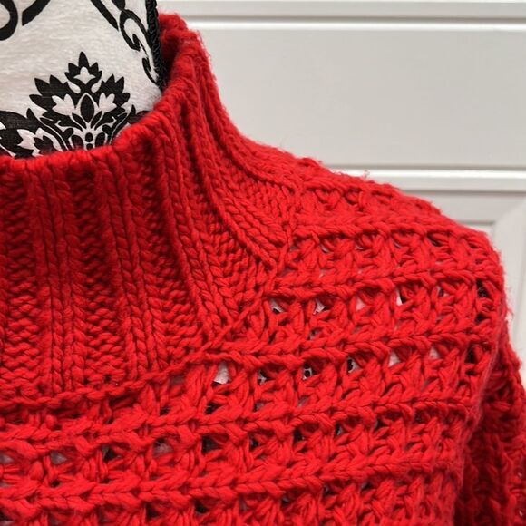 Skye’s The Limit woman’s red knitted turtleneck sweater, size XL - Picture 5 of 9